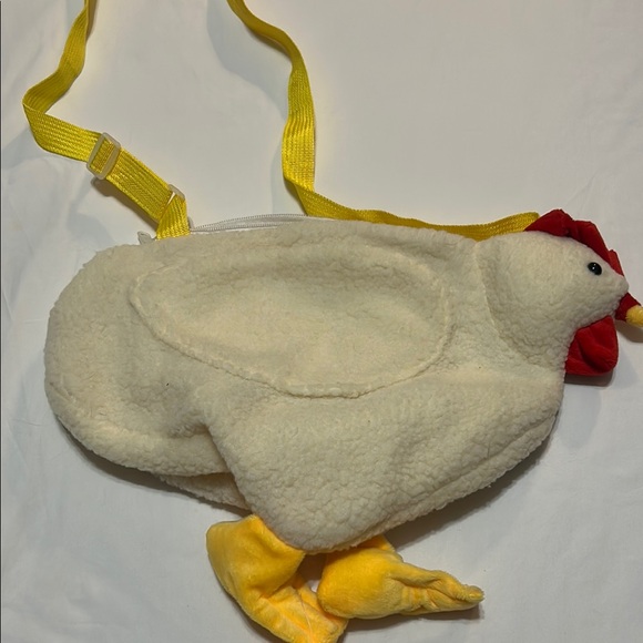 Chicken-Shaped Bag with Yellow Strap - Picture 1 of 5